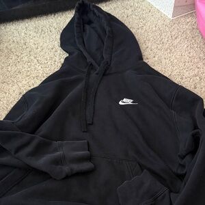 Nike Men's Black Pullover Hoodie